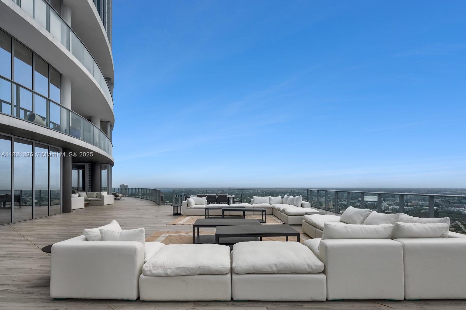 851 NE 1st Ave #5202, Miami FL 33132