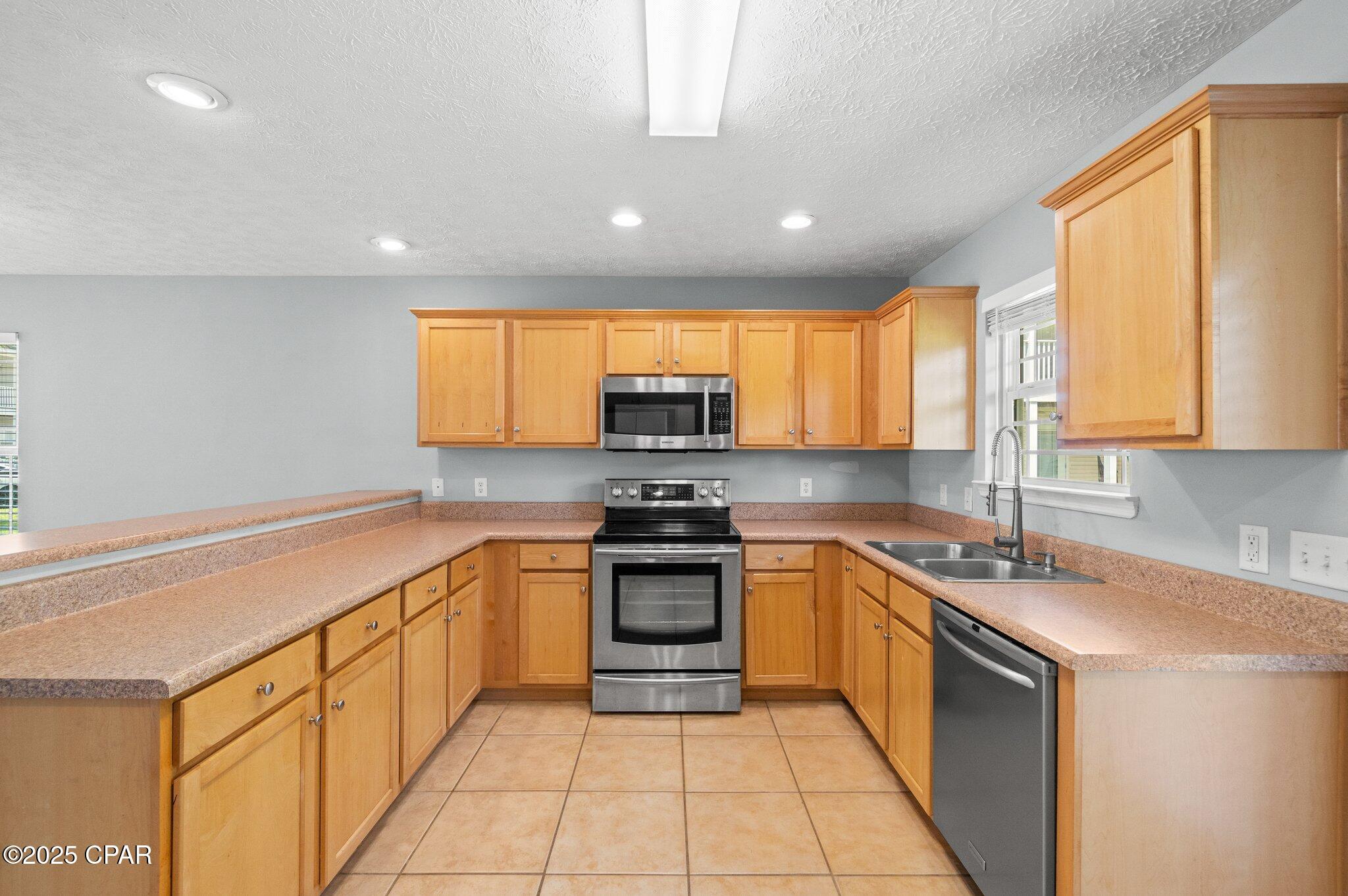 Image 14 For 2125 Sterling Cove Boulevard