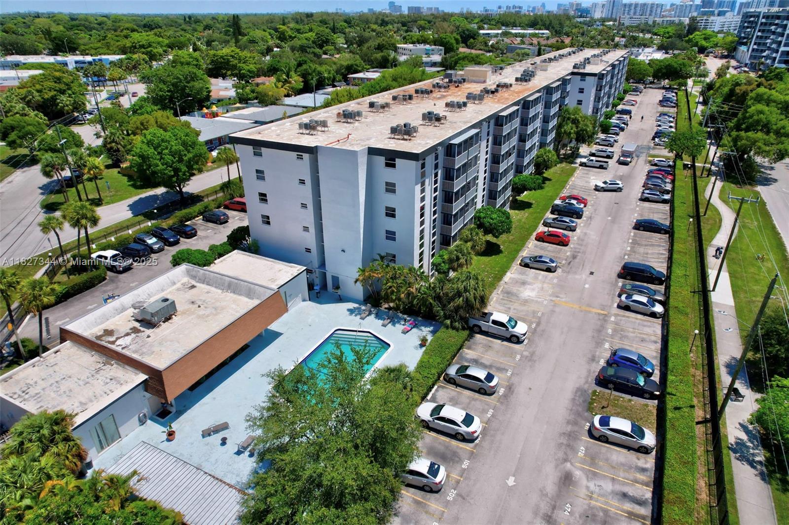 16851 NE 23rd Avenue #A619, North Miami Beach, Florida image 24