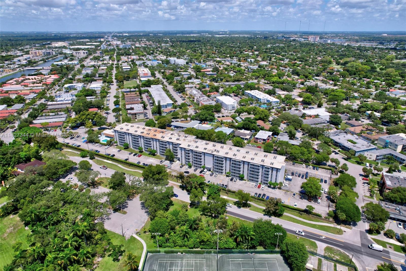 16851 NE 23rd Avenue #A619, North Miami Beach, Florida image 26