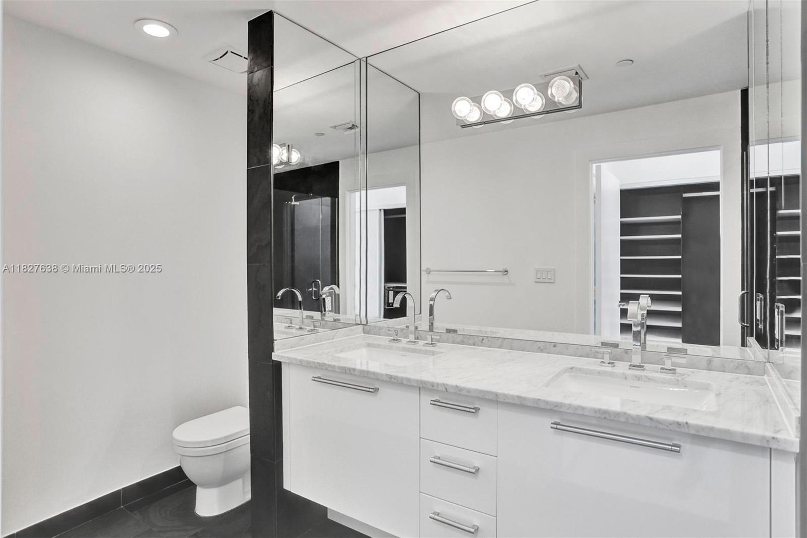 900 Biscayne Blvd #4803, Miami FL 33132