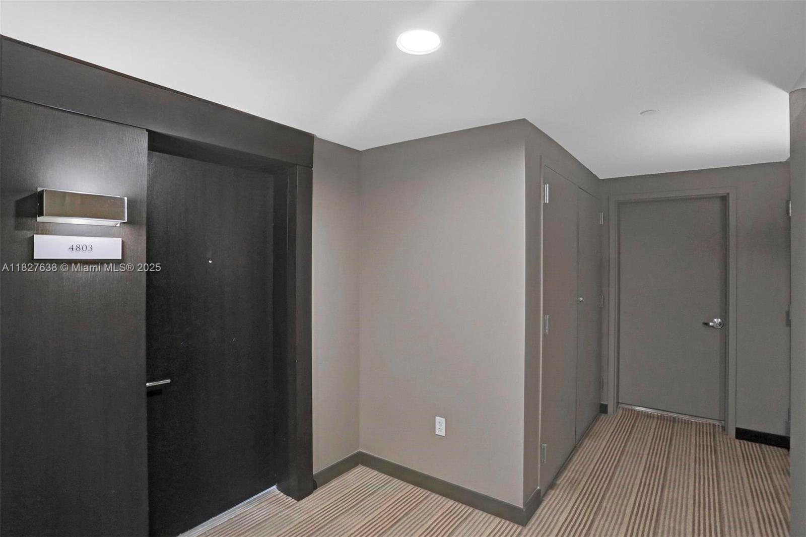 900 Biscayne Blvd #4803, Miami FL 33132