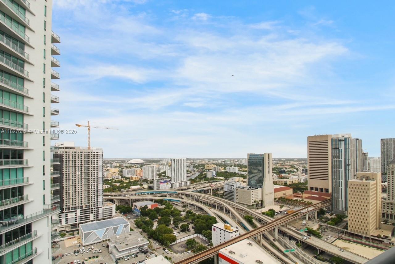 350 S Miami Ave #2915, Miami FL 33130