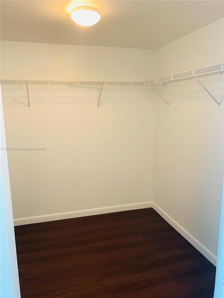2101 Brickell Ave #2611, Miami FL 33129