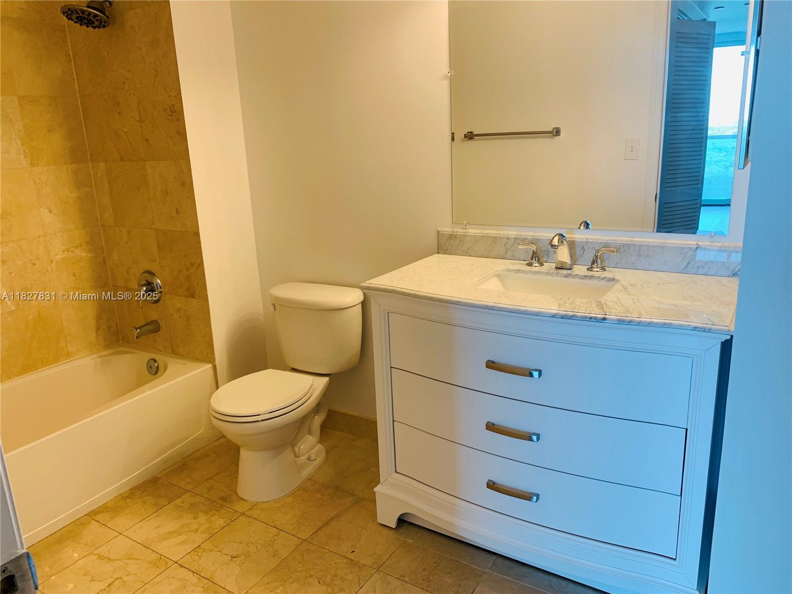 2101 Brickell Ave #2611, Miami FL 33129