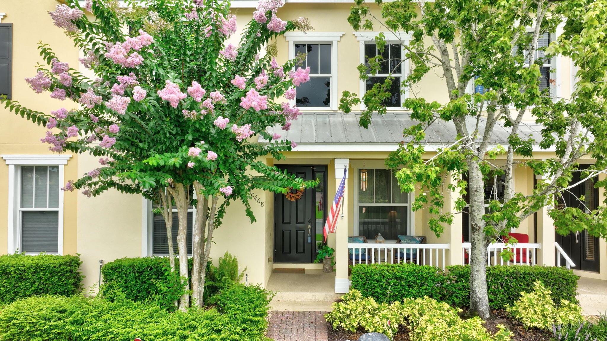 Homes for sale in Port St. Lucie, FL | 10468 Sw Westlawn Boulevard, Port St. Lucie, FL 34987 | MLS# R11102057