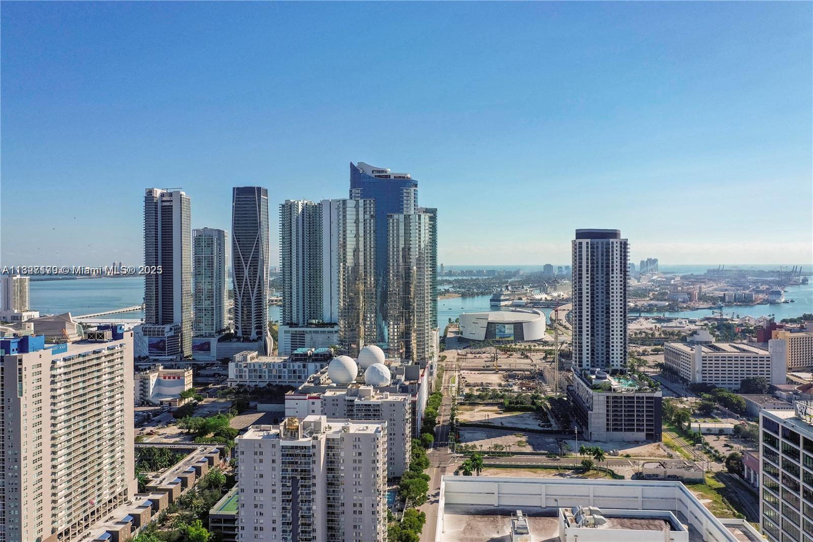 851 NE 1st Ave #2009, Miami FL 33132