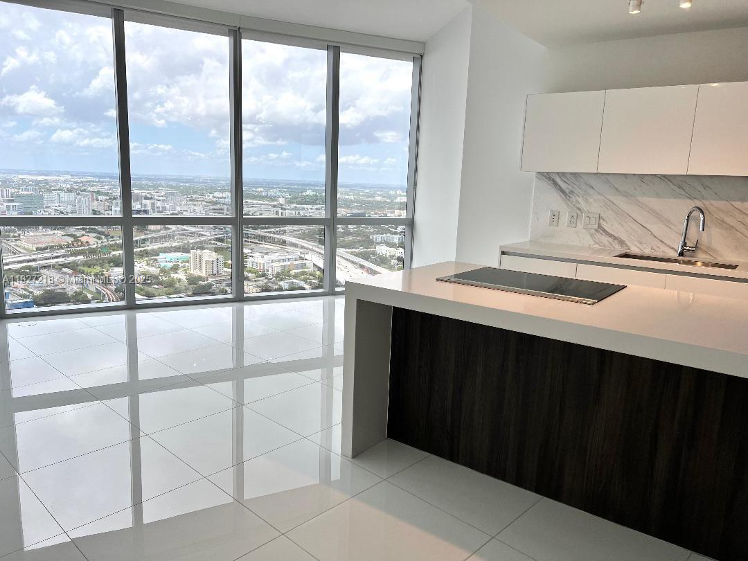 851 NE 1st Ave #4504, Miami FL 33132