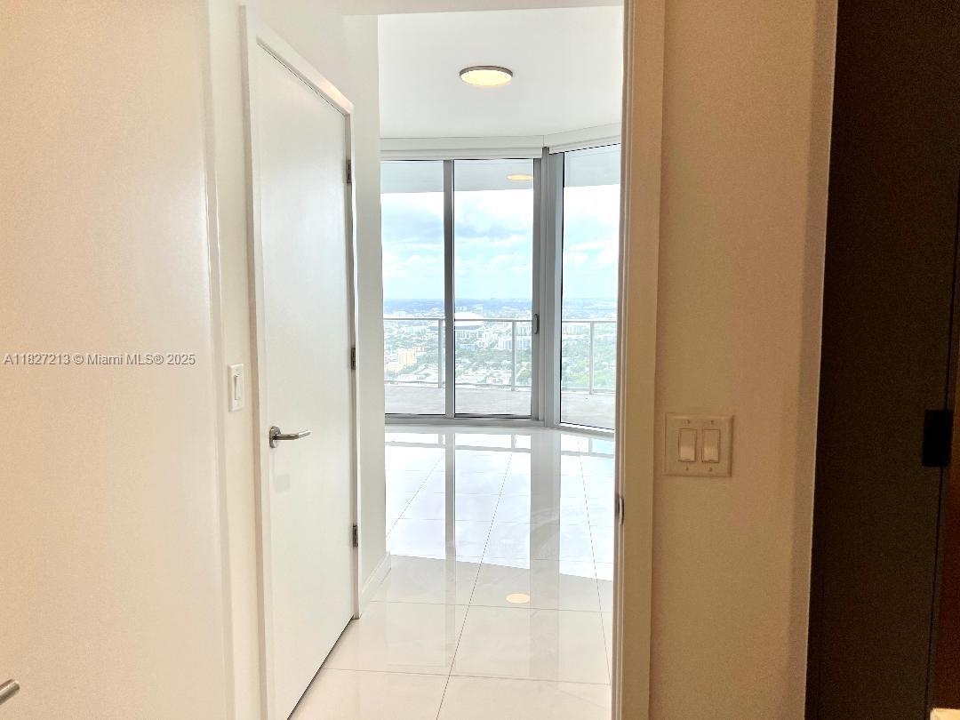 851 NE 1st Ave #4504, Miami FL 33132