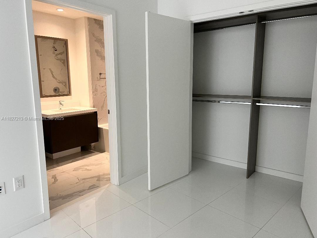 851 NE 1st Ave #4504, Miami FL 33132