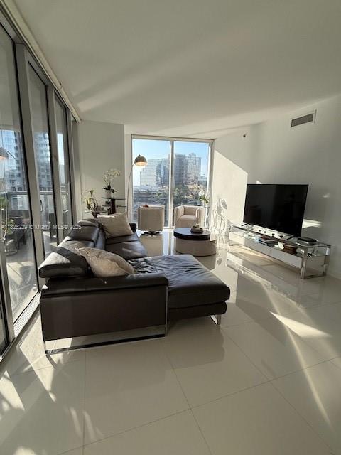 495 Brickell Ave #602, Miami FL 33131