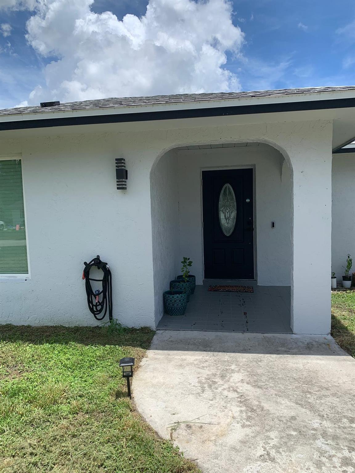 Homes for sale in Fort Pierce, FL | 7904 Penny Lane, Fort Pierce, FL 34951 | MLS# R11102218