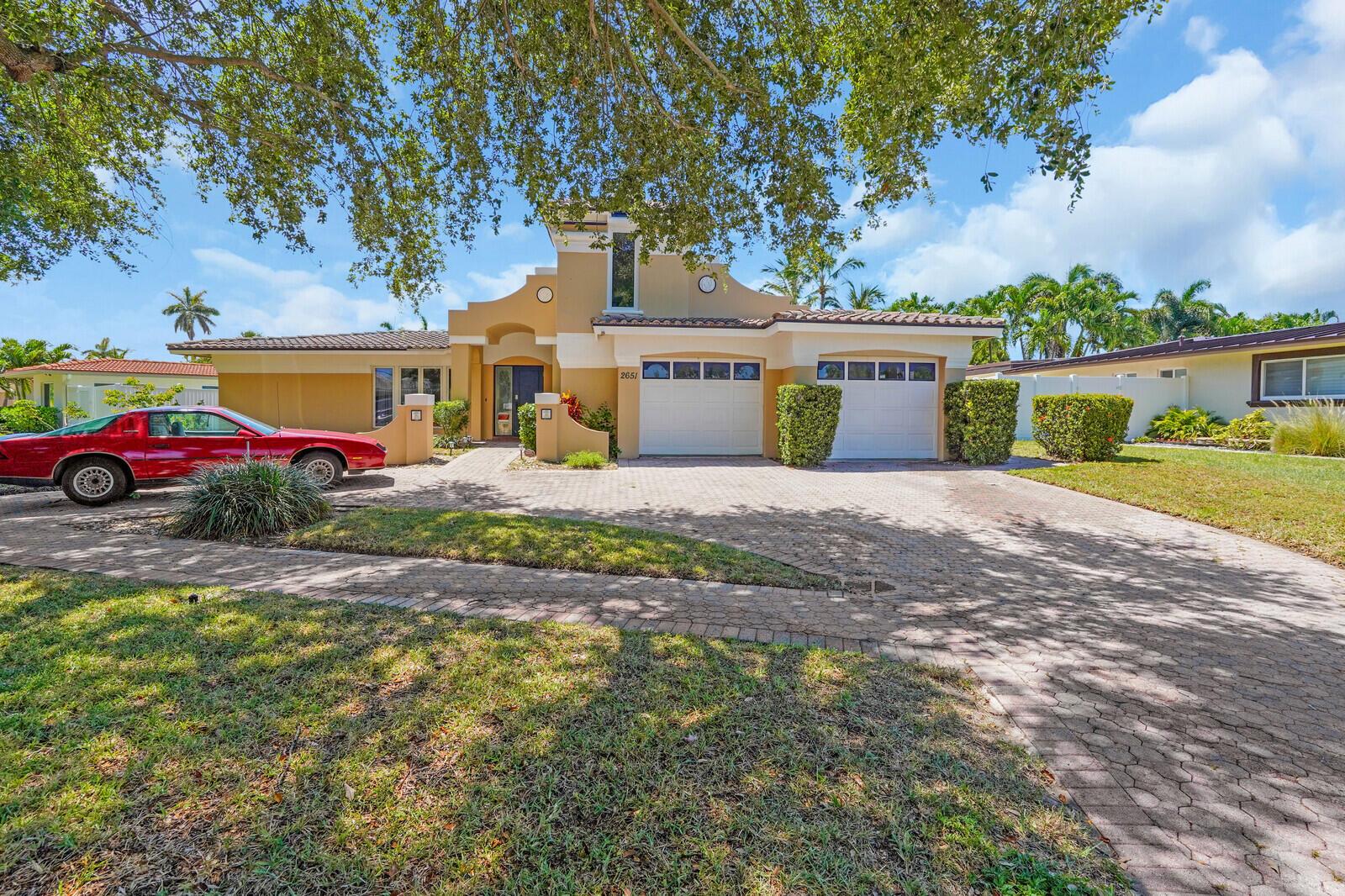 Casa à Venda em Lighthouse Point, FL