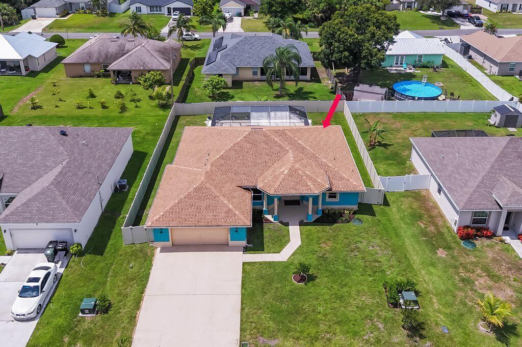 Homes for sale in Port St. Lucie, FL | 1002 Sw Fisherman Avenue, Port St. Lucie, FL 34953 | MLS# R11102257