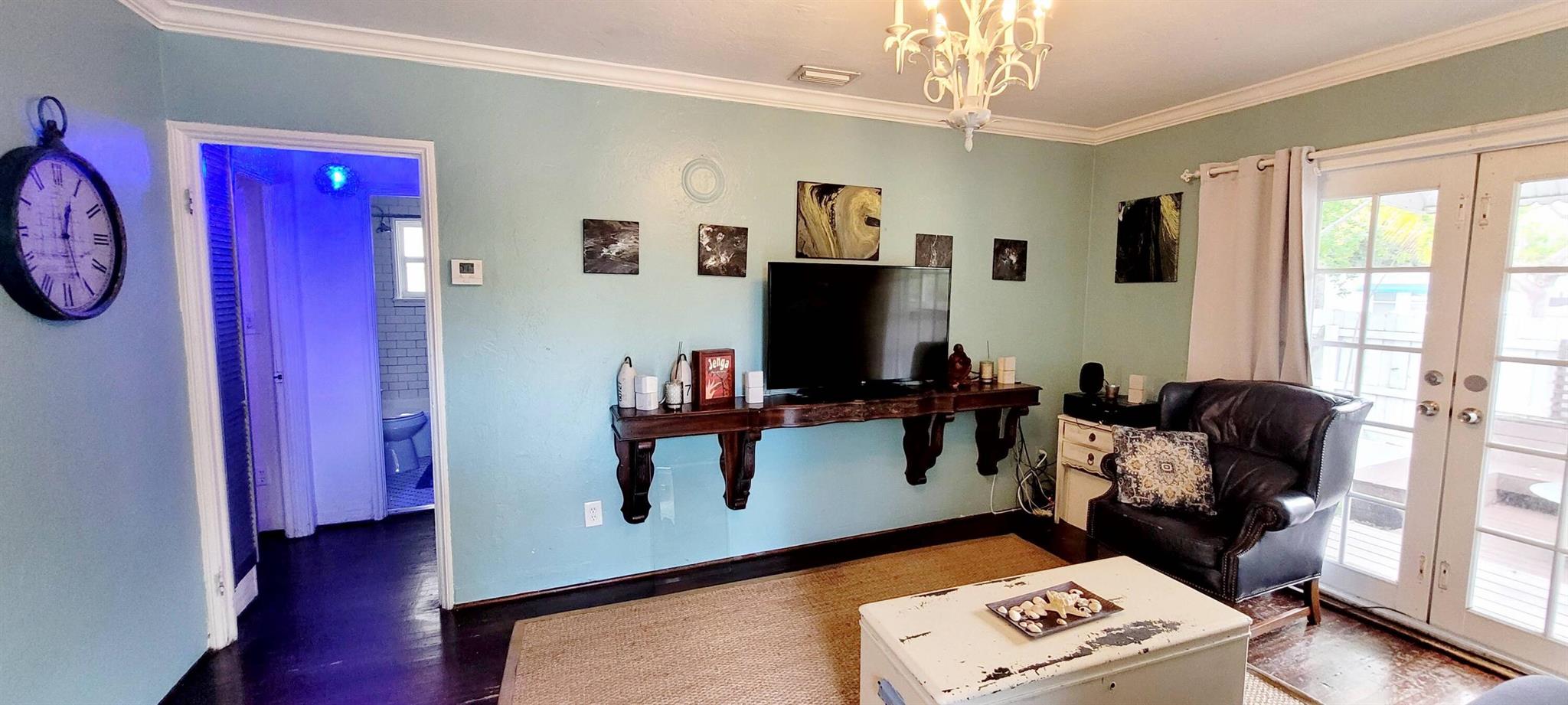 Photo 15 of home located at 100 NE 5th Street, Fort Lauderdale FL