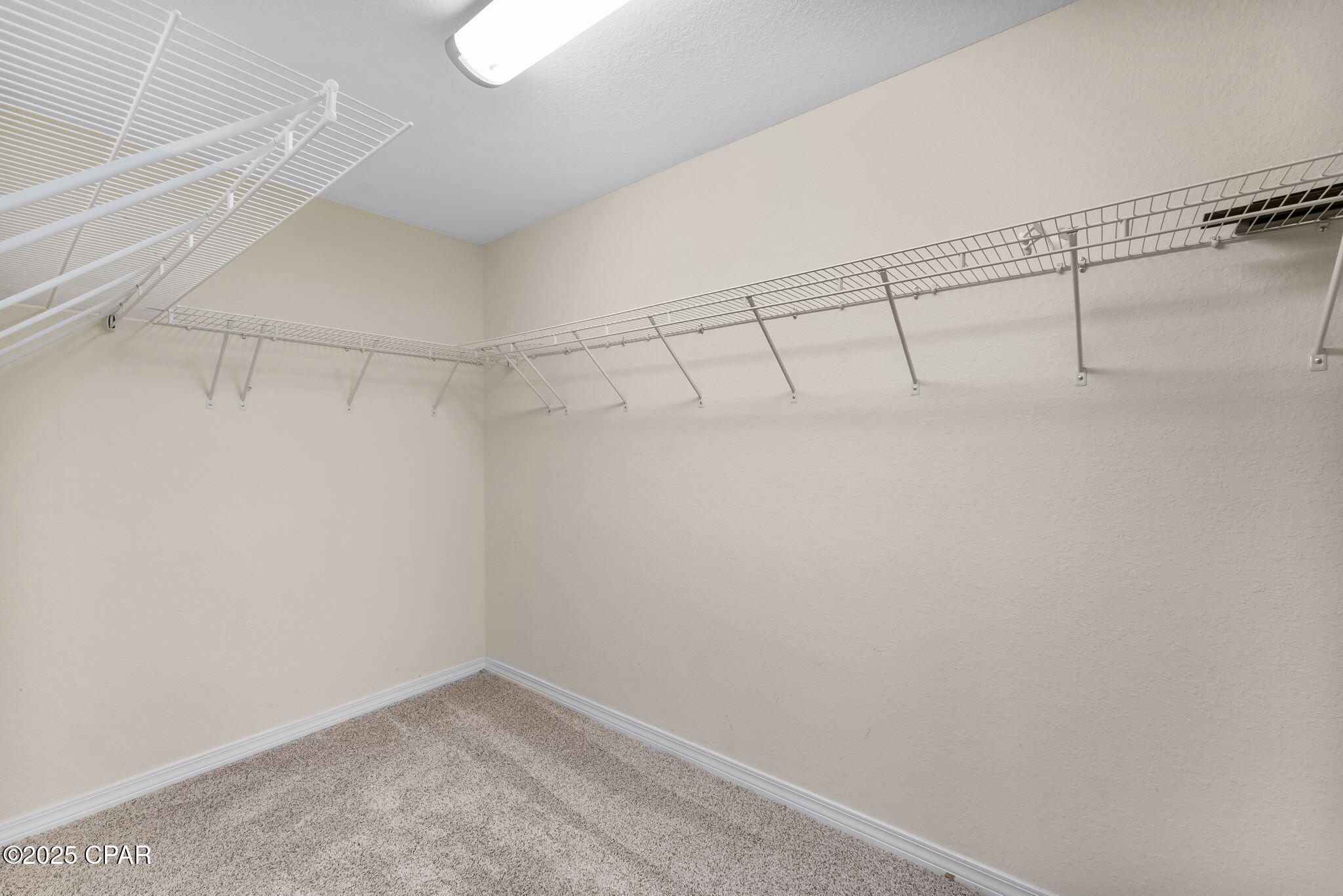 Image 31 For 108 Kensington Circle