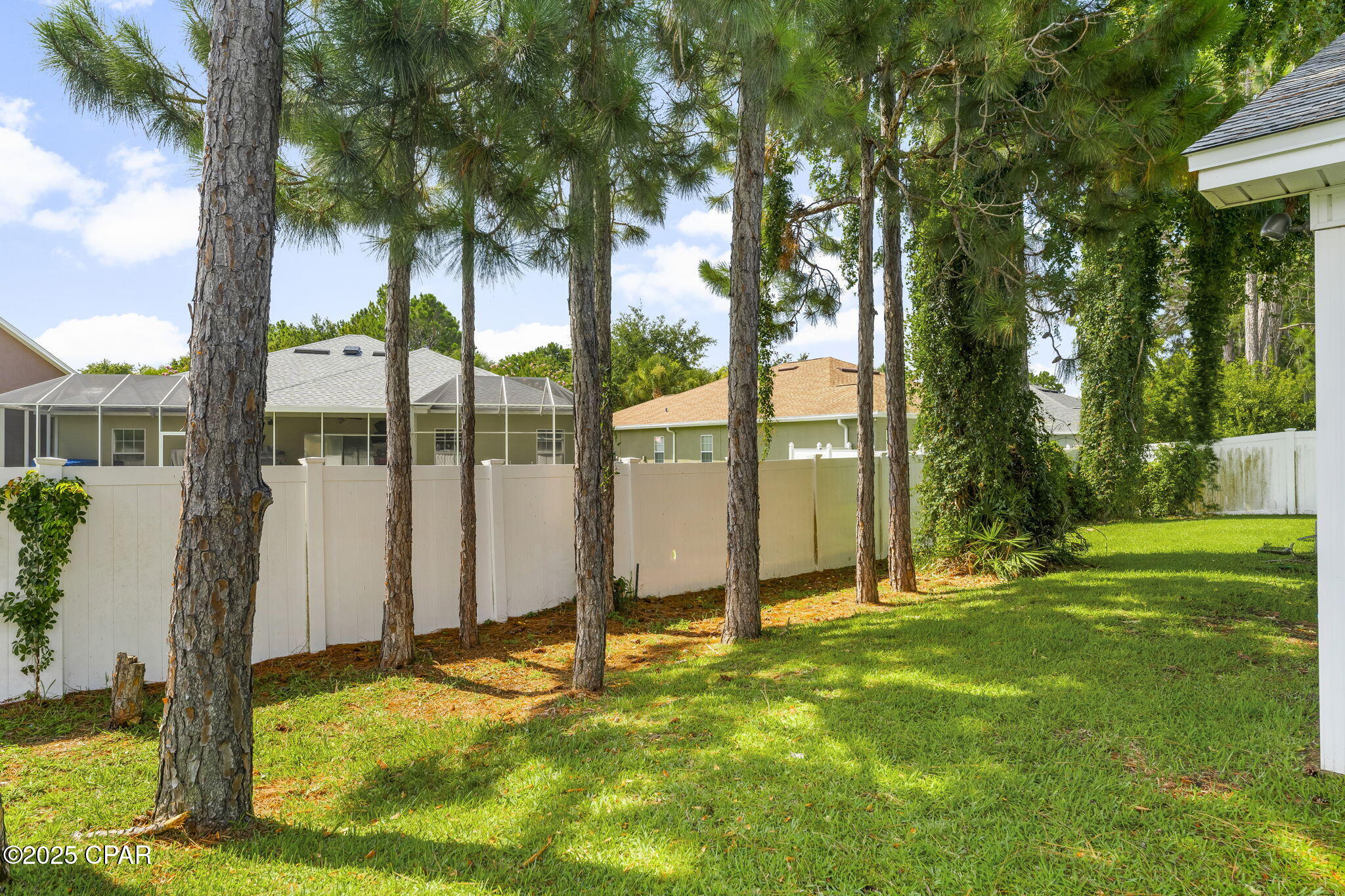 Image 37 For 108 Kensington Circle