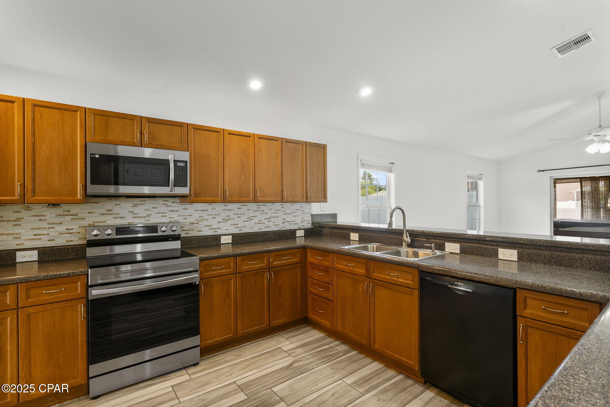 Image 7 For 108 Kensington Circle