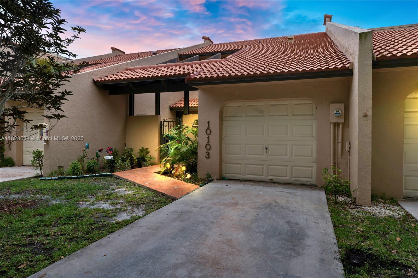 Property photo # 0