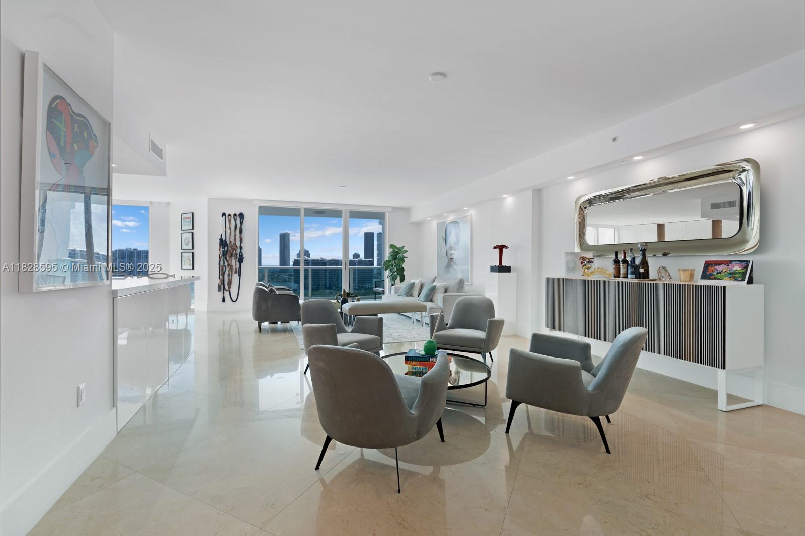 3301 NE 183rd St #1803, Aventura FL 33160