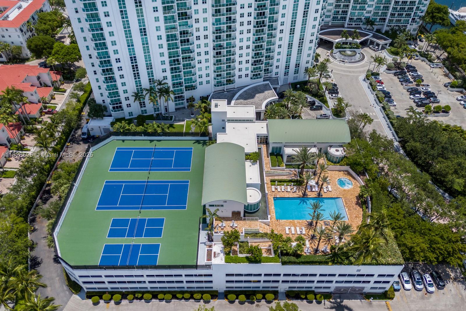 3301 NE 183rd St #1803, Aventura FL 33160