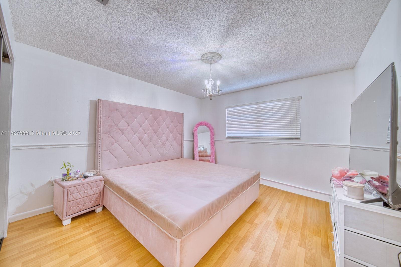 10000 SW 147th Ct