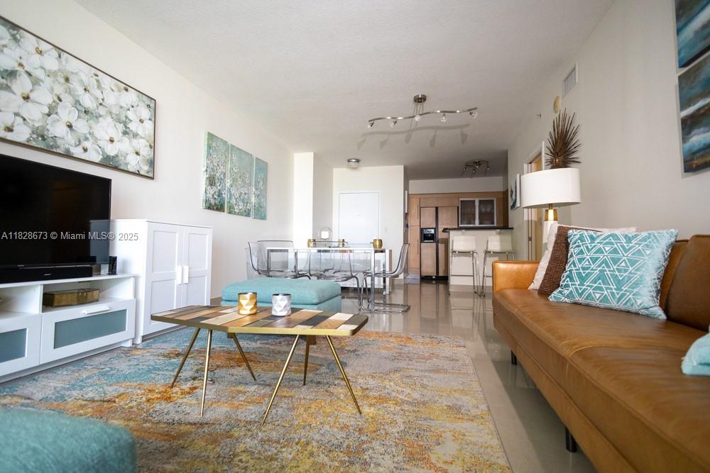 Condo for Rent in Miami, FL