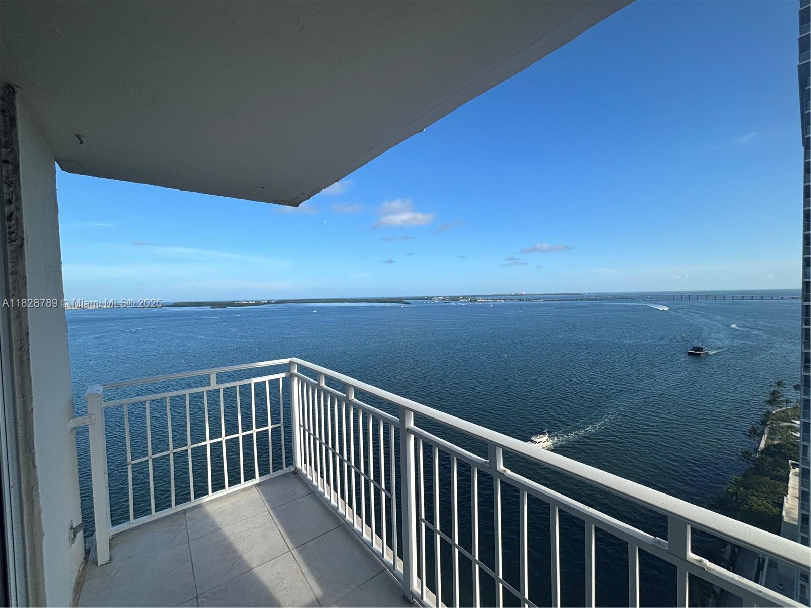 770 Claughton Island Dr #2116, Miami FL 33131