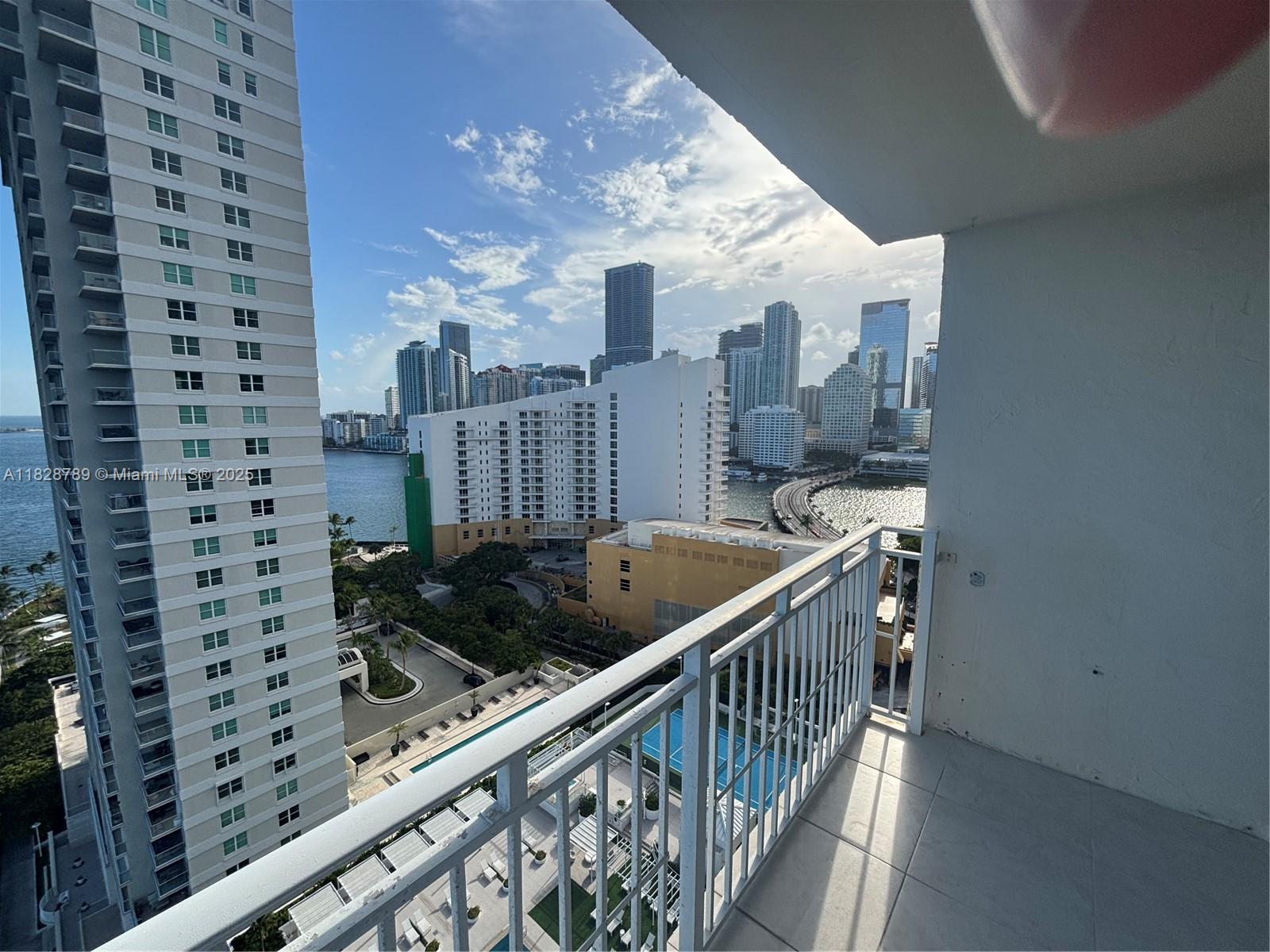 770 Claughton Island Dr #2116, Miami FL 33131