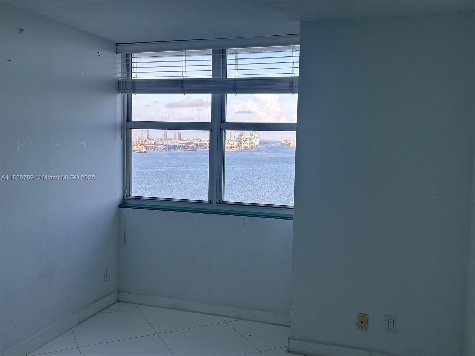 770 Claughton Island Dr #2116, Miami FL 33131