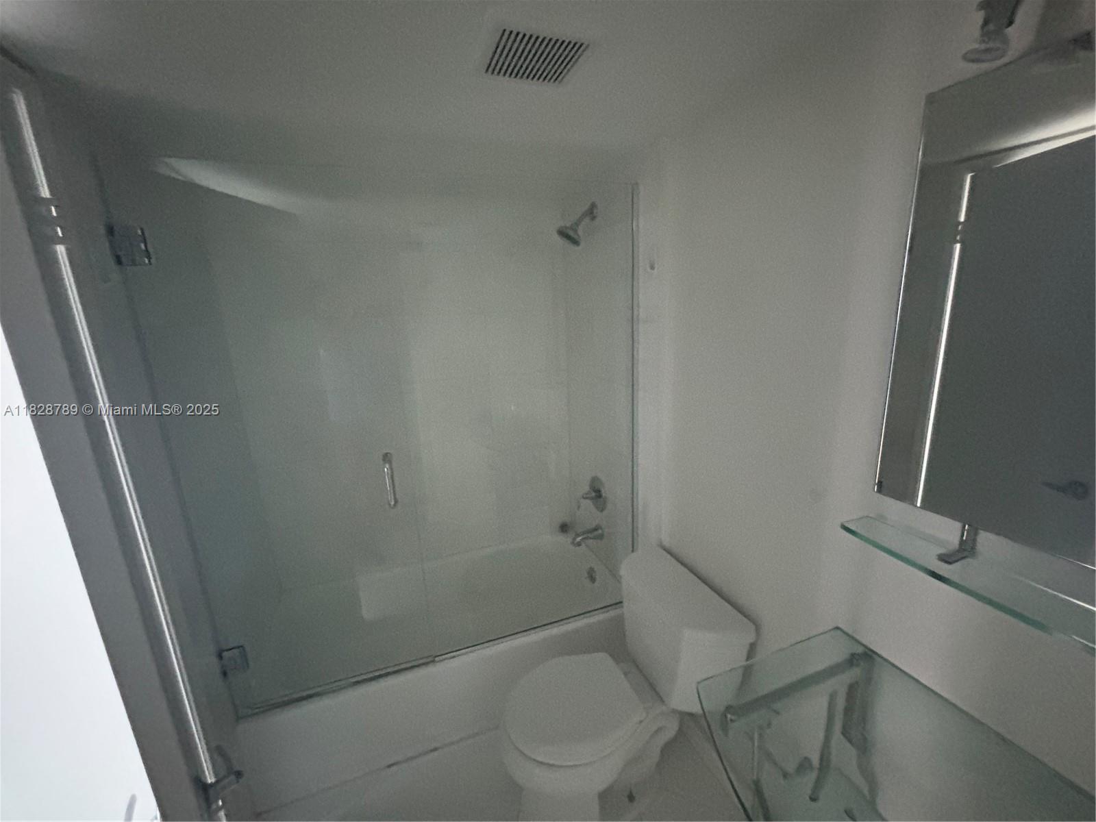 770 Claughton Island Dr #2116, Miami FL 33131