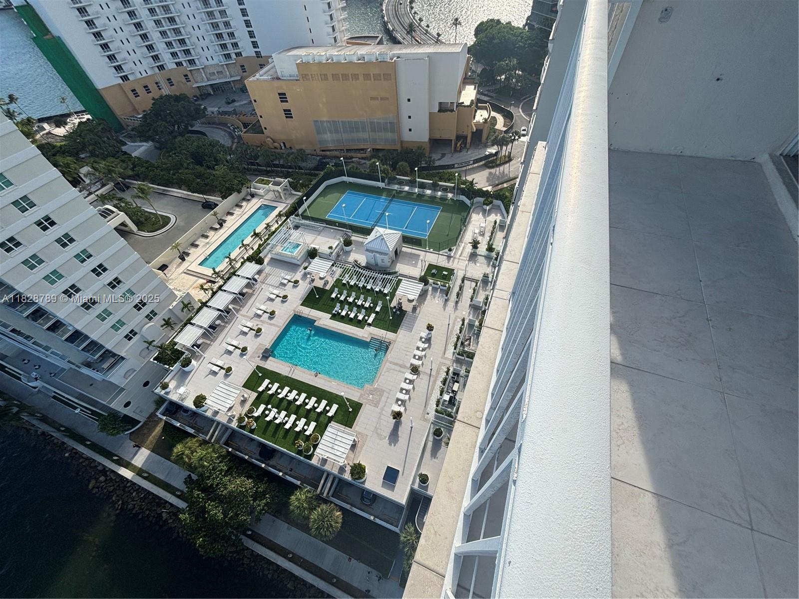 770 Claughton Island Dr #2116, Miami FL 33131