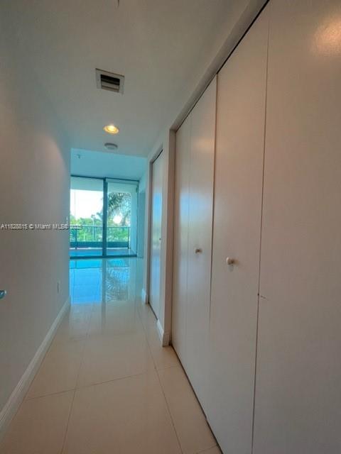 900 Biscayne Blvd #405, Miami FL 33132