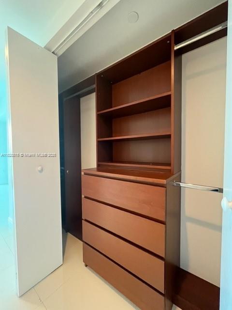 900 Biscayne Blvd #405, Miami FL 33132