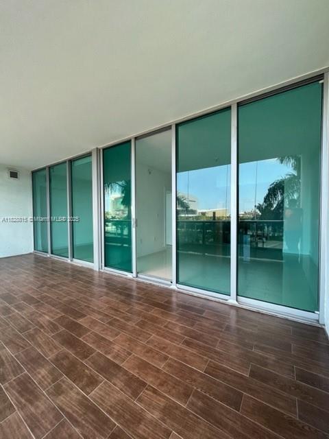 900 Biscayne Blvd #405, Miami FL 33132