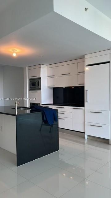 900 Biscayne Blvd #405, Miami FL 33132