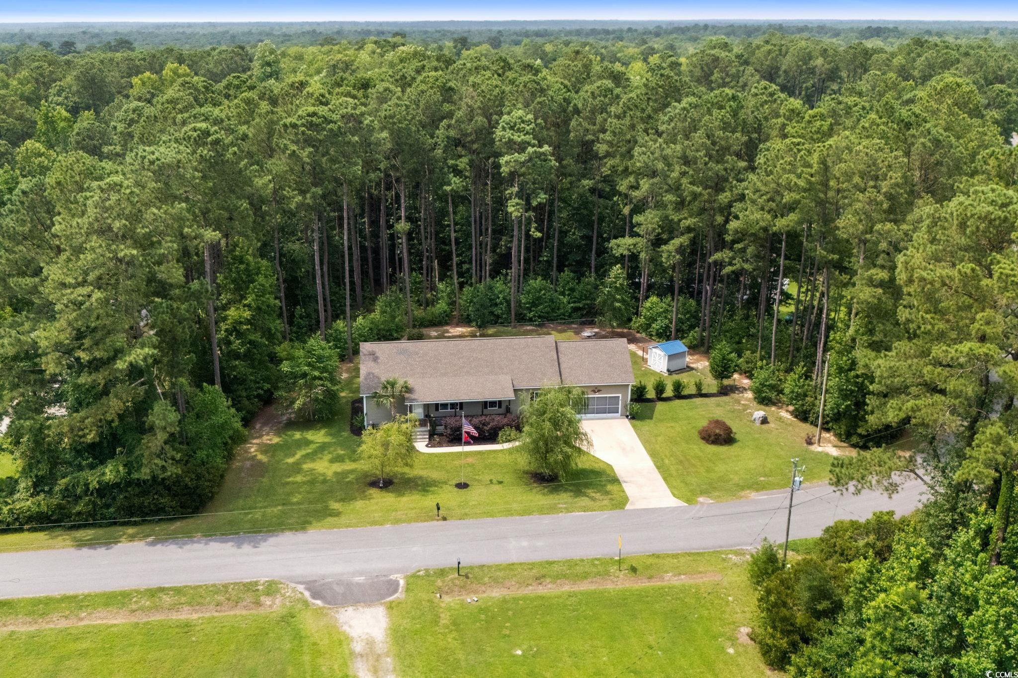 2135 Starduster Ln. Little River, SC 29566