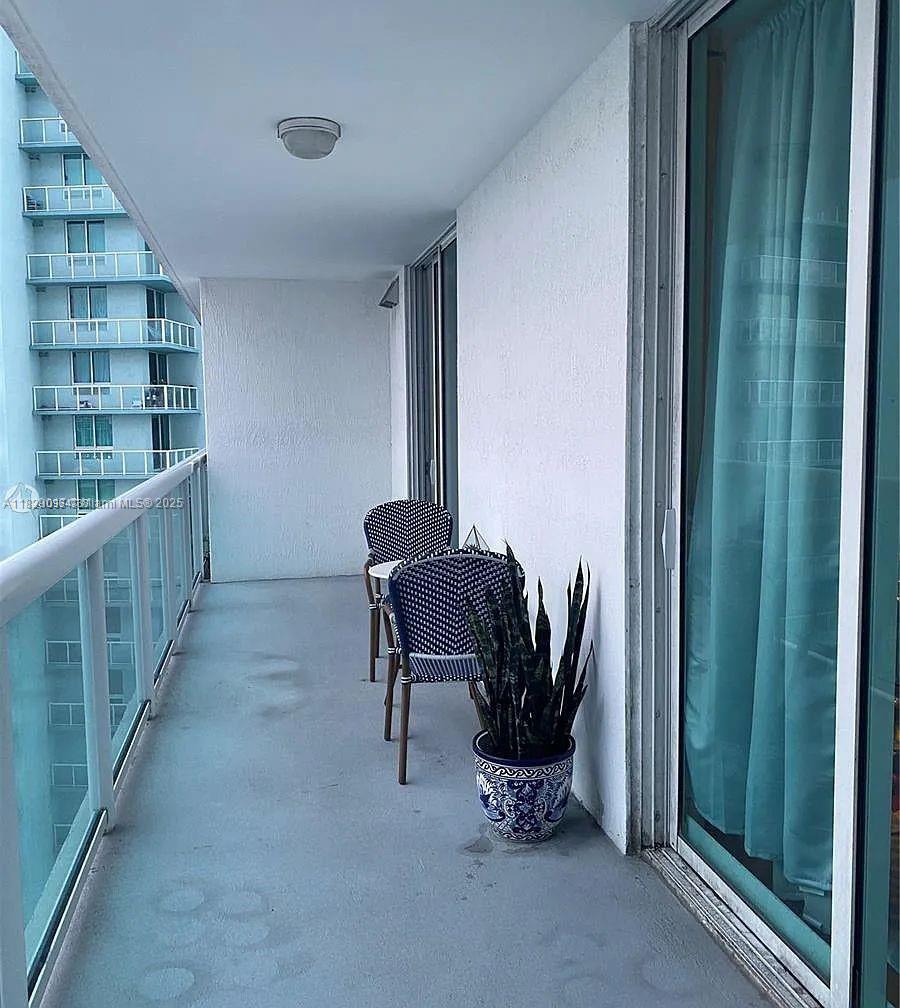 1800 N Bayshore Dr #3106, Miami FL 33132