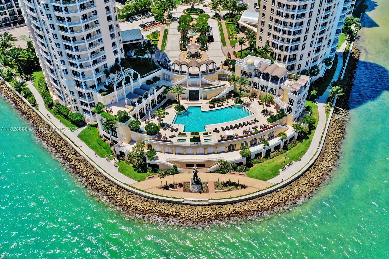 808 Brickell Key Dr #3005, Miami FL 33131
