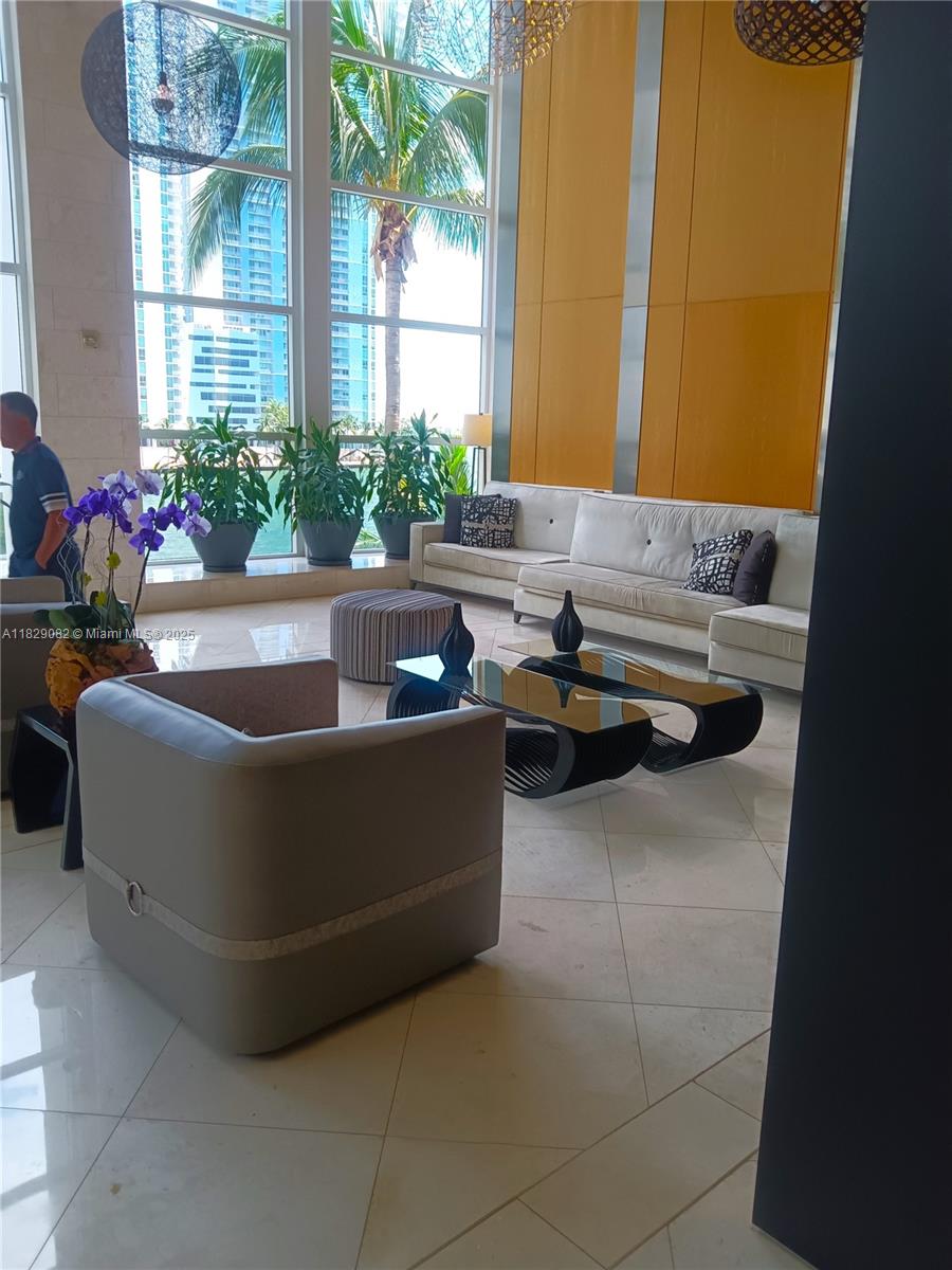 901 Brickell Key Blvd #1201, Miami FL 33131