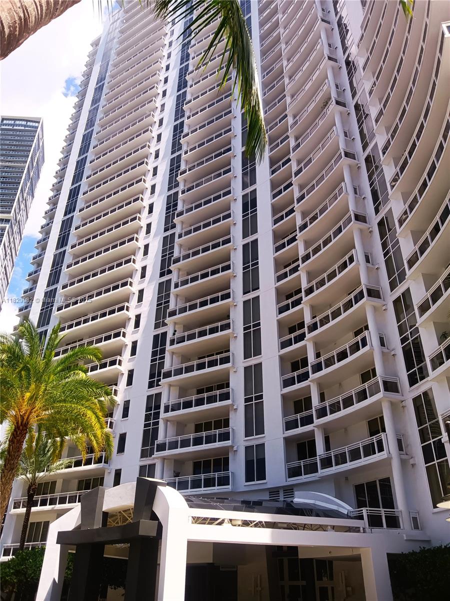 901 Brickell Key Blvd #1201, Miami FL 33131