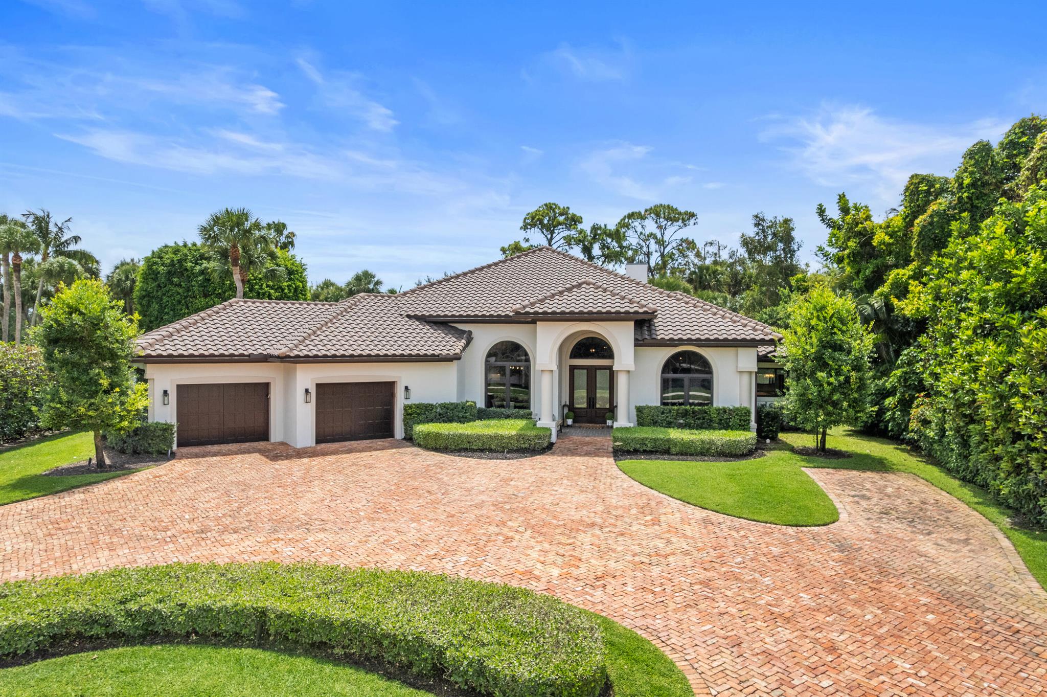 1257 Breakers West Boulevard