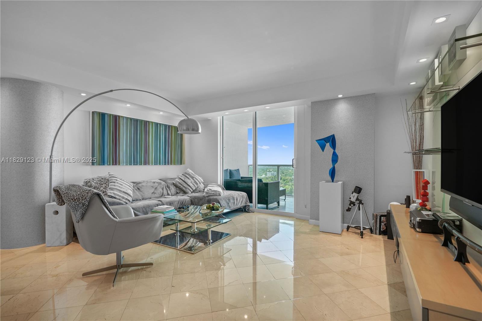 2101 Brickell Ave #2001, Miami FL 33129