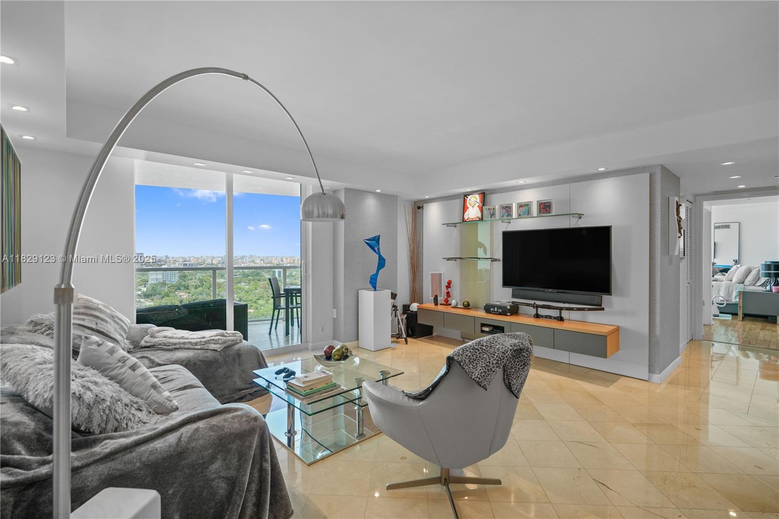 2101 Brickell Ave #2001, Miami FL 33129