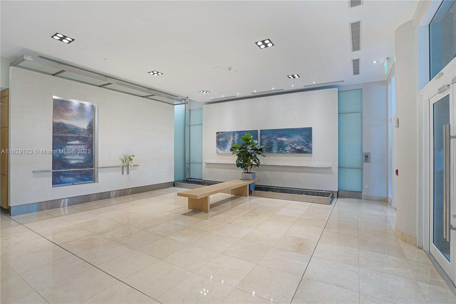 2101 Brickell Ave #2001, Miami FL 33129