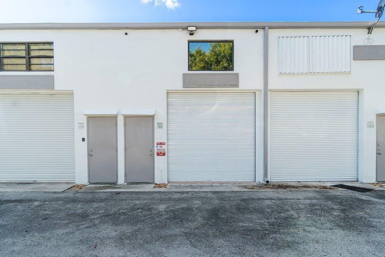 1771 Blount Road 209, Pompano Beach, FL 33069