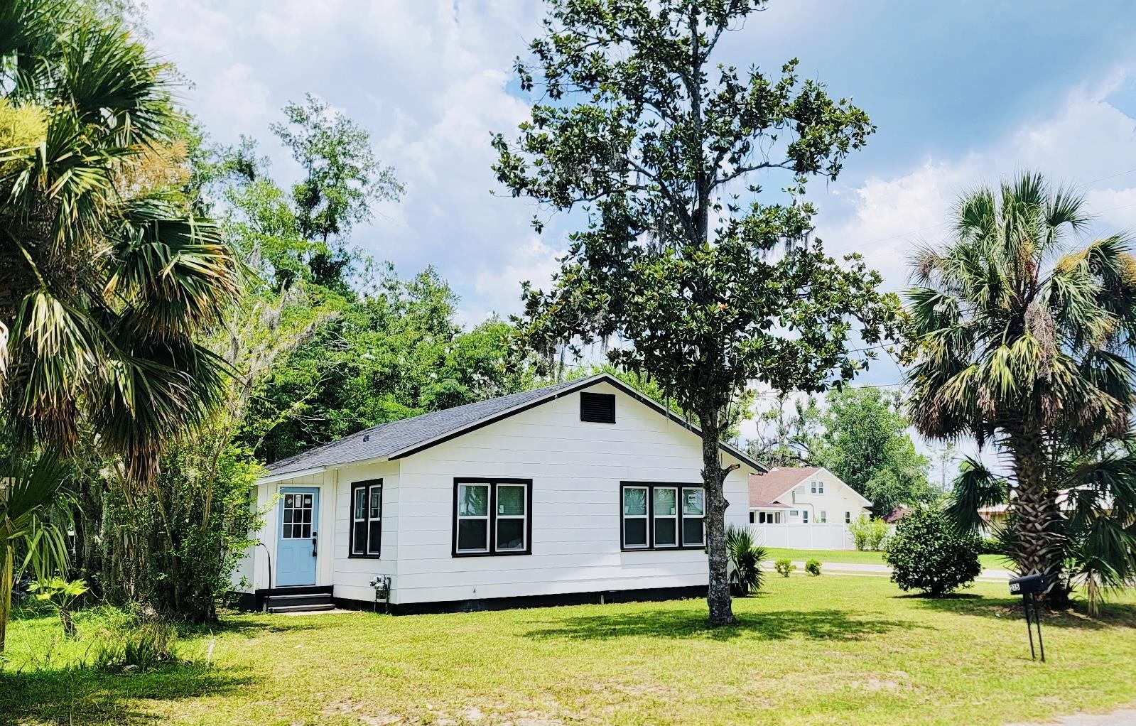 215 E Veterans Drive, Perry, Florida image 16