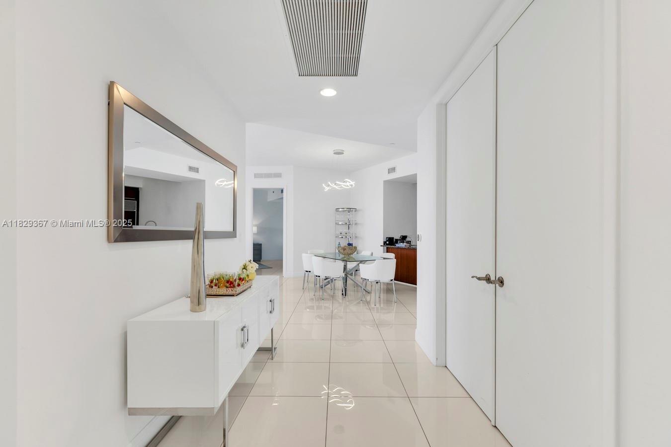 16001 Collins Ave #1903, Sunny Isles Beach FL 33160