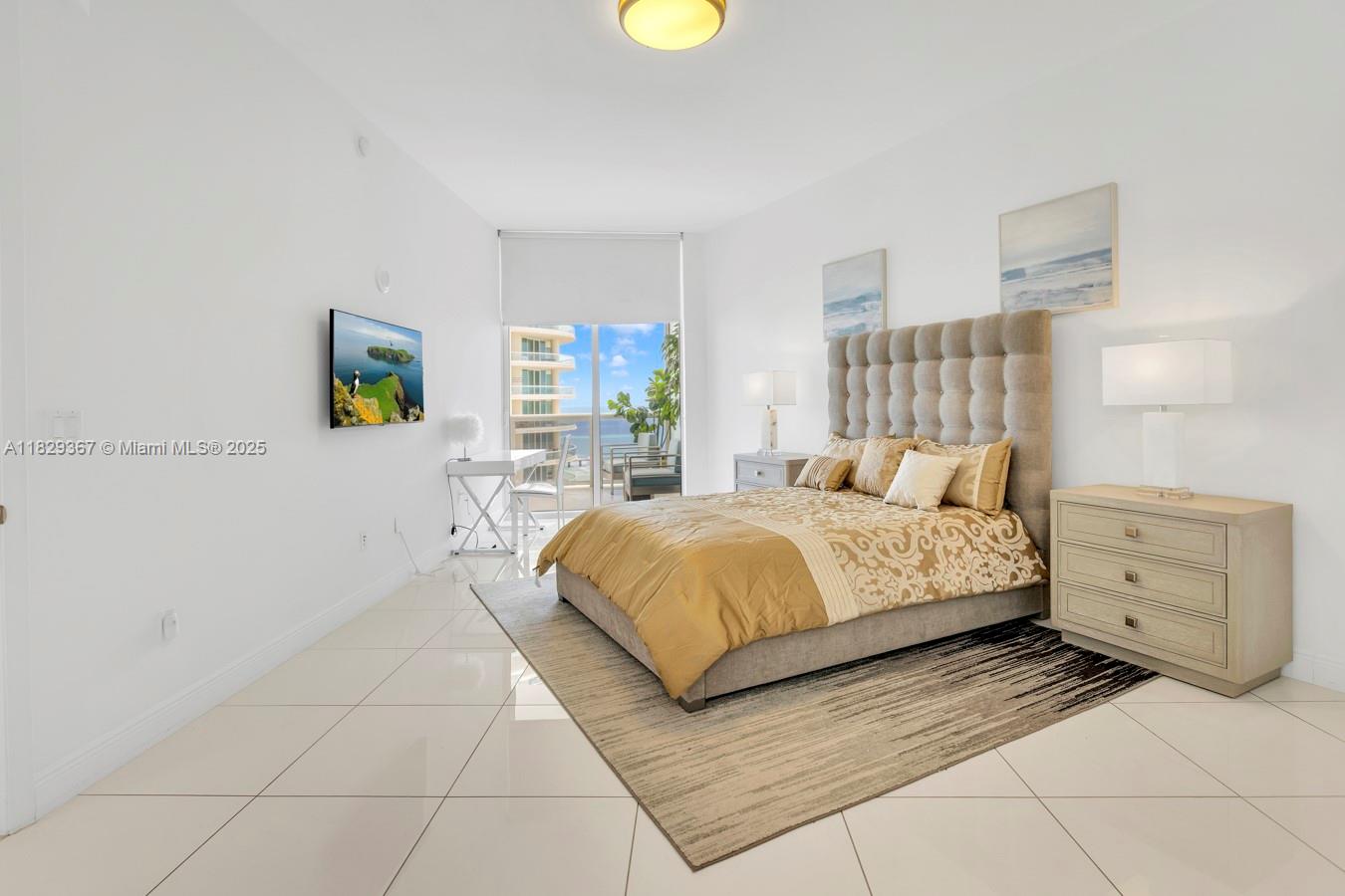 16001 Collins Ave #1903, Sunny Isles Beach FL 33160