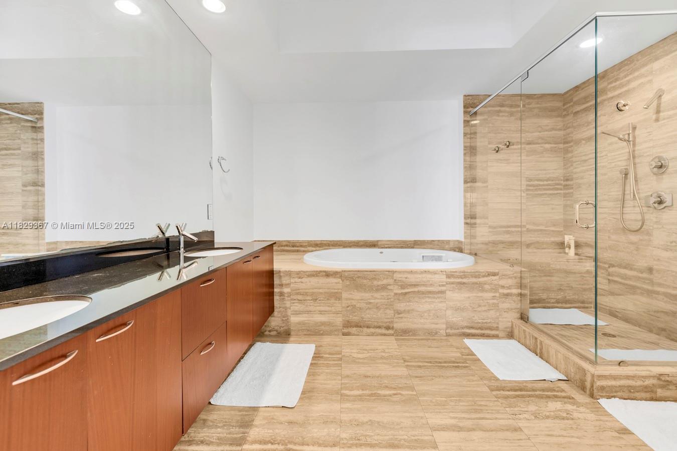 16001 Collins Ave #1903, Sunny Isles Beach FL 33160